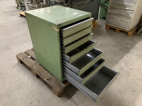 METALLIC CABINET WITH 7 DRAWERS