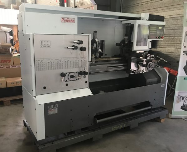 CONVENTIONAL LATHE "PINACHO" ML-18 200-42X1000 MM