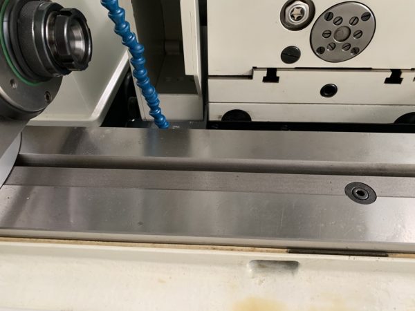 RECTIFIEUSE CYLINDRIQUE "TSCHUDIN" HTG-610