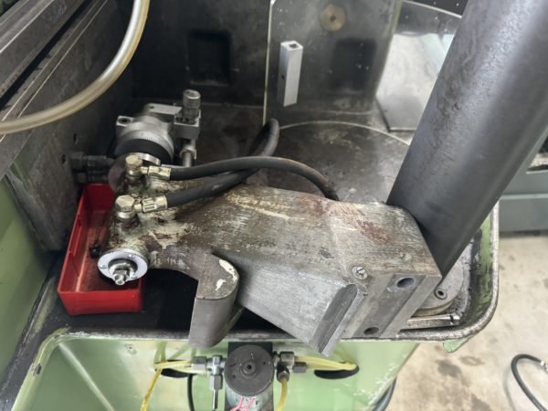 RECTIFIEUSE INTERIEURE "TRIPET" MAR 200 AUTOMATE