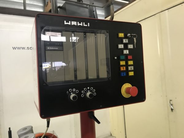 MACHINE A TAILLER "WAHLI" TYPE W-92