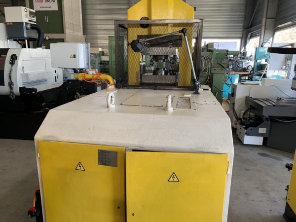 PRESSE A GENOUILLERE "GRABENER" TYPE GK 360