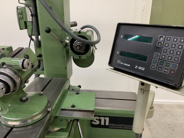 SCHLEIFMASCHINE "DECKEL" TYP S-11