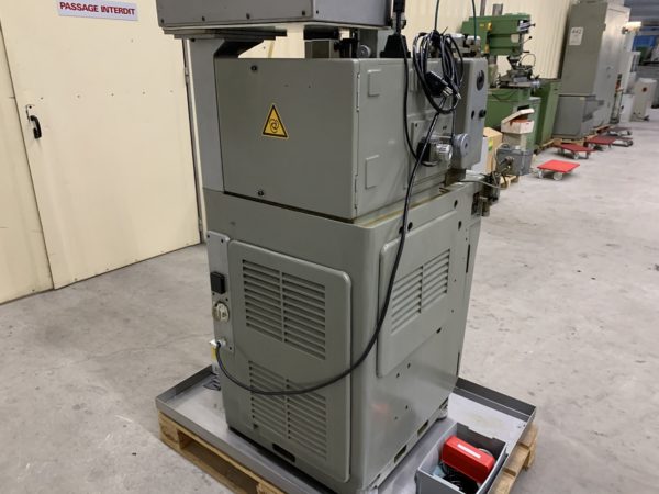 MACHINE A TAILLER "WAHLI" TYPE W-91