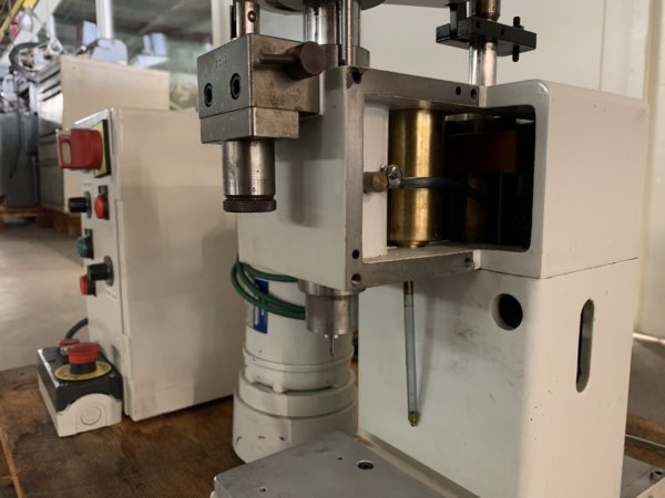 MACHINE A PERCER "POSALUX" TYPE PEP-101
