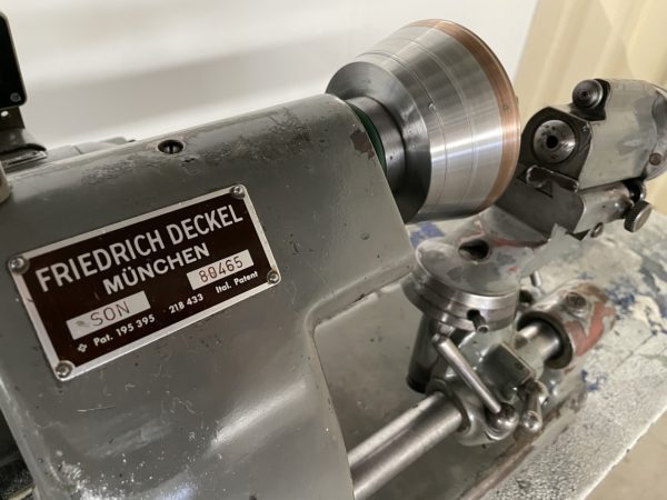 WERKZEUGSCHAERFMASCHINE "DECKEL" TYP SON