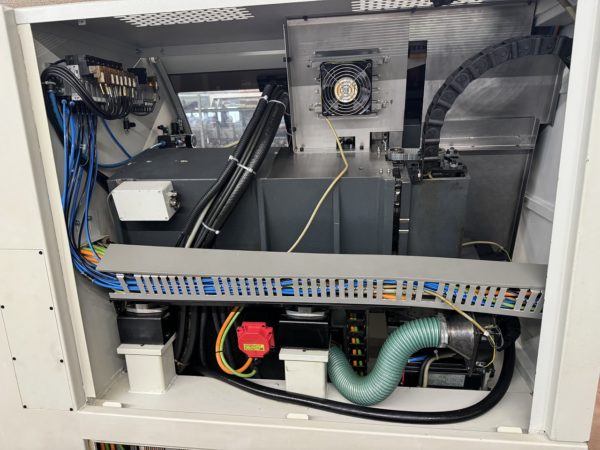 TOUR AUTOMATIQUE CNC TORNOS DECO 10