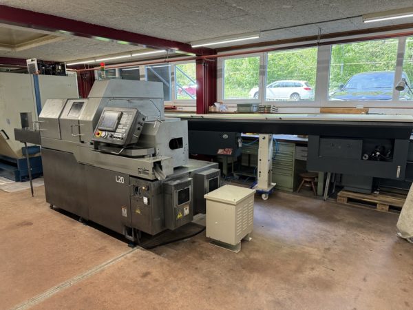 TOUR AUTOMATIQUE CNC "CITIZEN" CINCOM L-20 VIII