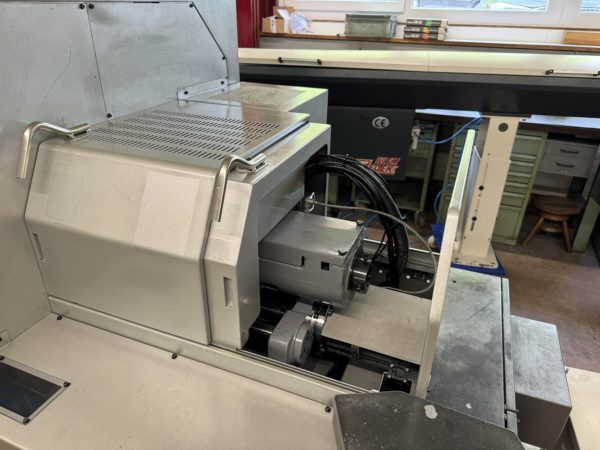 TOUR AUTOMATIQUE CNC "CITIZEN" CINCOM L-20 VIII