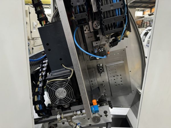 TOUR AUTOMATIQUE CNC TORNOS DECO 10
10 axes
