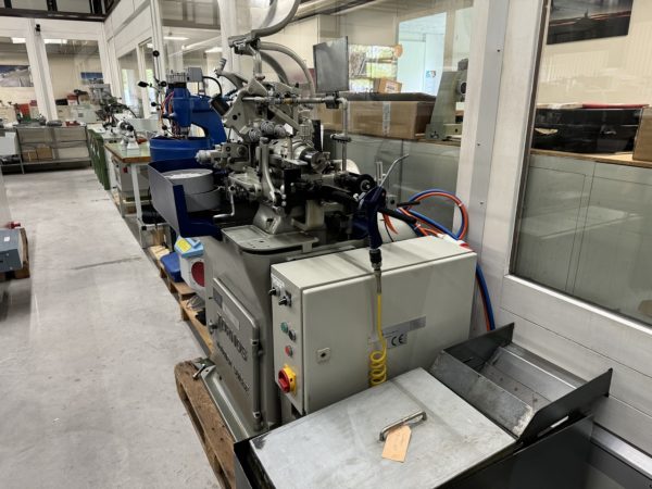 TOUR AUTOMATIQUE A DECOLLETER "TORNOS" TYPE M-7