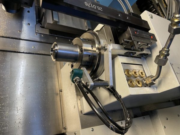 CNC TURNING MACHINE "BENZINGER" TYPE TNI-B10