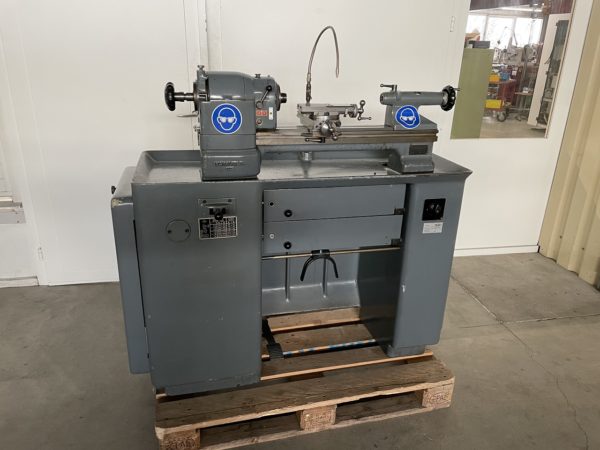 TOUR OUTILLEUR "SCHAUBLIN" TYPE 102-80 TO W-20