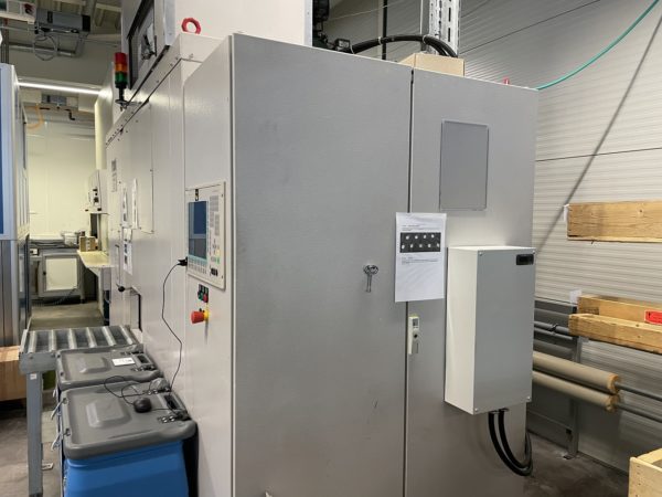INSTALLATION DE NETTOYAGE "ROLL" TYPE RCTS 048-032-020-03
