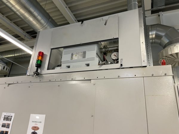 INSTALLATION DE NETTOYAGE "ROLL" TYPE RCTS 048-032-020-03