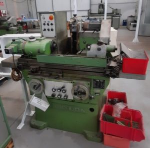 RECTIFIEUSE CYLINDRIQUE "TSCHUDIN" HTG-400