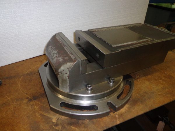 ETAU "" LARGEUR DE MORS 200 MM