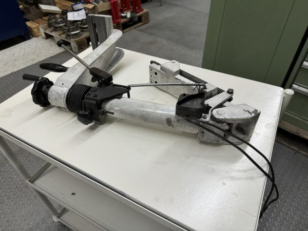 BRAS PORTE-MICROSCOPE "EWAG"