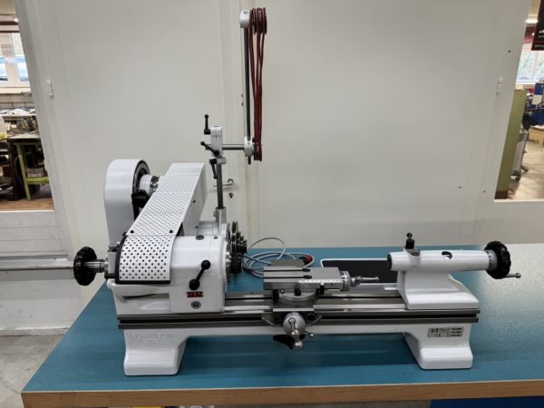 TOUR OUTILLEUR SCHAUBLIN TYPE 102 TO W-20