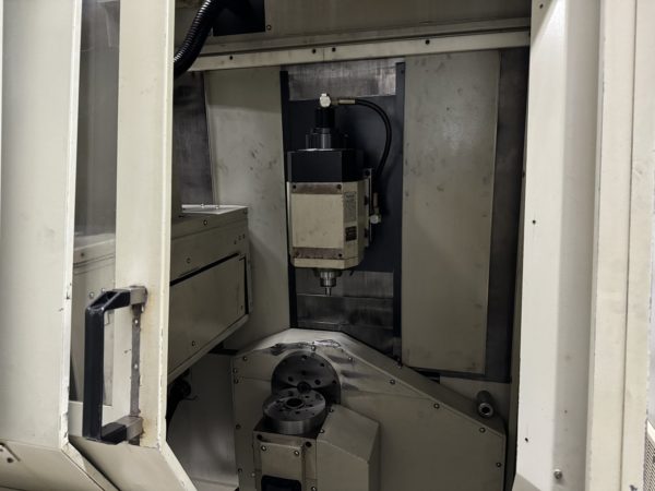 CENTRE D'USINAGE WILLEMIN-MACODEL W-408S