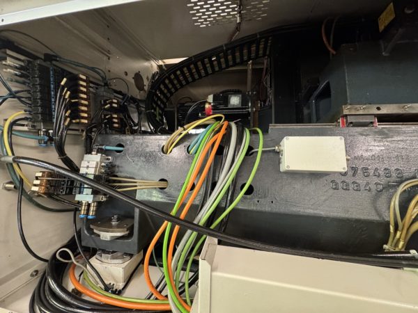 TOUR AUTOMATIQUE CNC TORNOS DECO 20