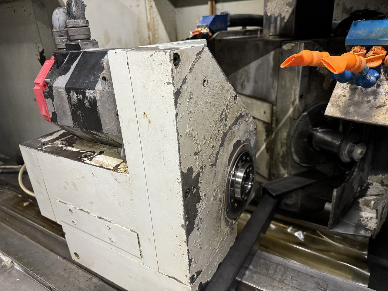 RECTIFIEUSE CYLINDRIQUE CNC KELLENBERGER KEL-VARIA UR 175/1000 RECTIFIEUSE CYLINDRIQUE CNC KELLENBERGER KEL-VARIA UR 175/1000