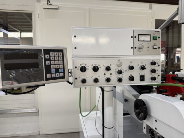 RECTIFIEUSE CYLINDRIQUE STUDER S-20 2