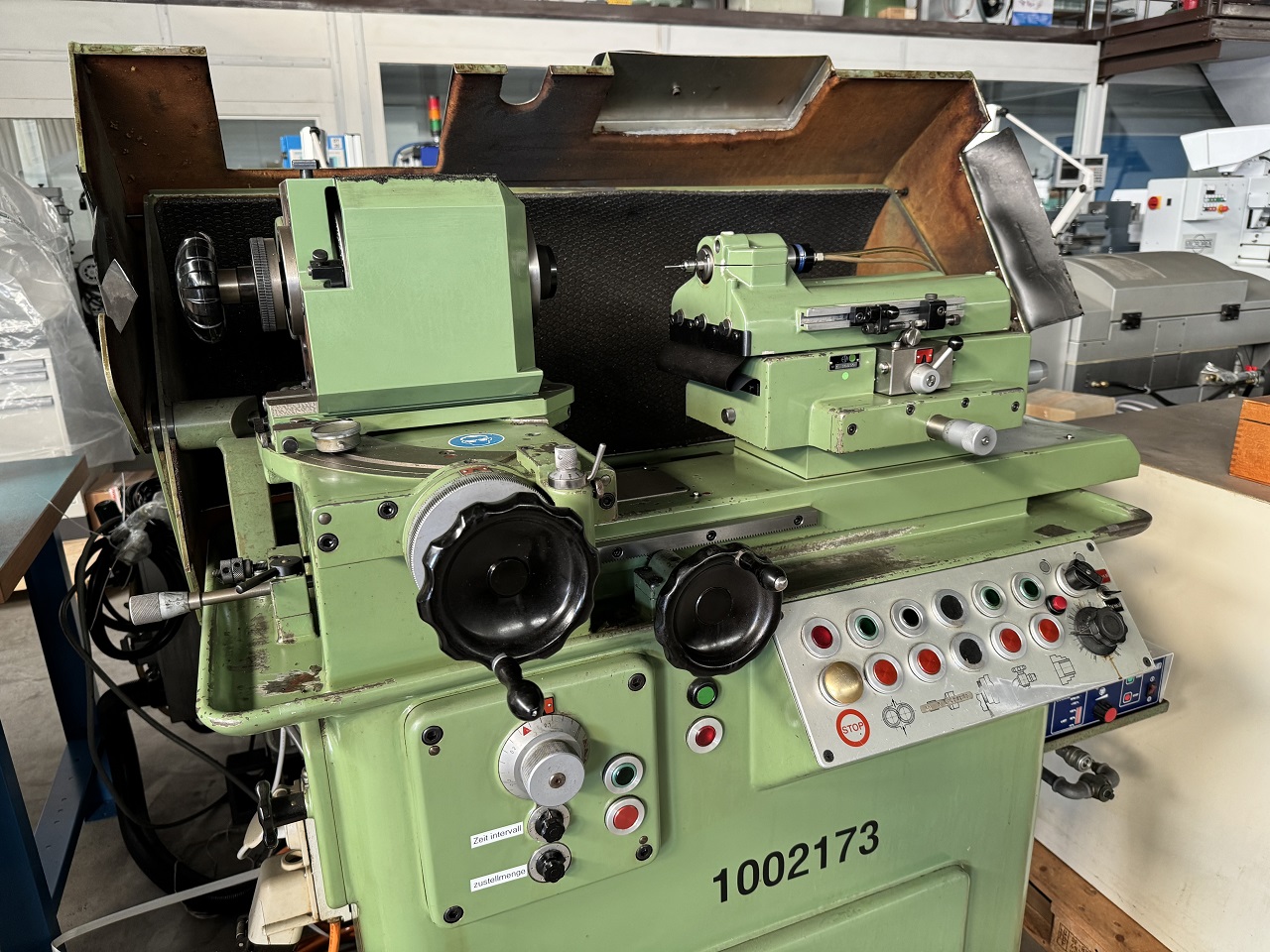 RECTIFIEUSE INTERIEURE "TRIPET" MUR 100