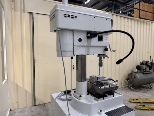 PERCEUSE FRAISEUSE FEHLMANN P-18
