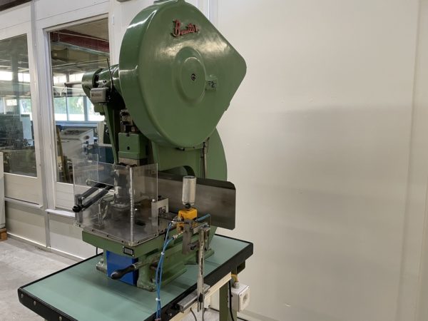 PRESSE EXCENTRIQUE "BEUTLER" D8-200