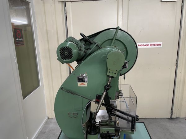 PRESSE EXCENTRIQUE "BEUTLER" D8-200