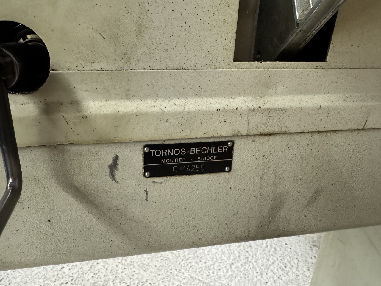 RAVITAILLEUR "TORNOS" TYPE ROBOBAR SSF