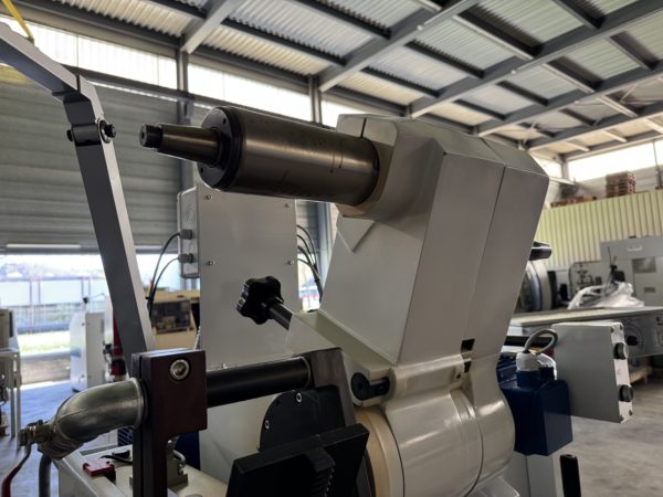 RECTIFIEUSE CYLINDRIQUE JOTES-SCHAUDT TYPE E450X1500