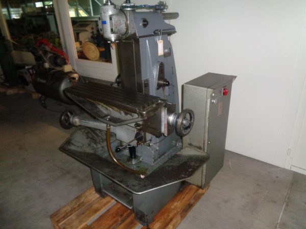 FRAISEUSE UNIVERSELLE SCHAUBLIN 13