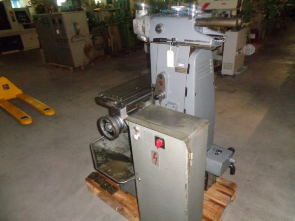 FRAISEUSE UNIVERSELLE SCHAUBLIN 13
