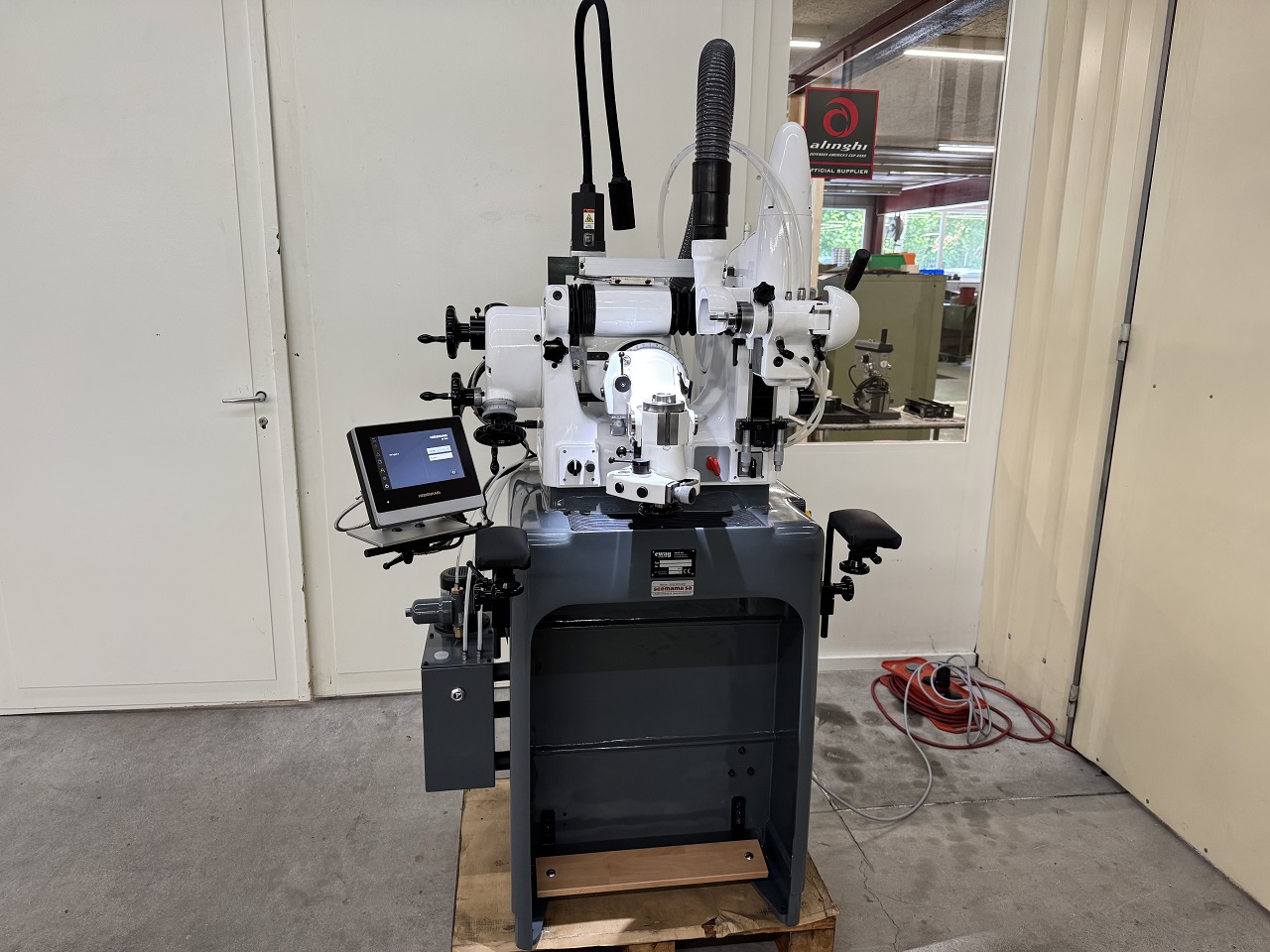 AFFÛTEUSE UNIVERSELLE EWAG WS-11 AFFÛTEUSE UNIVERSELLE EWAG WS-11