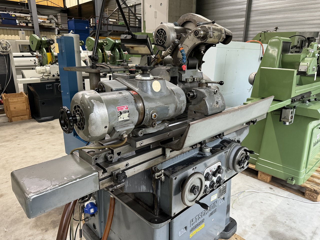 RECTIFIEUSE CYLINDRIQUE "TSCHUDIN" HTG-400