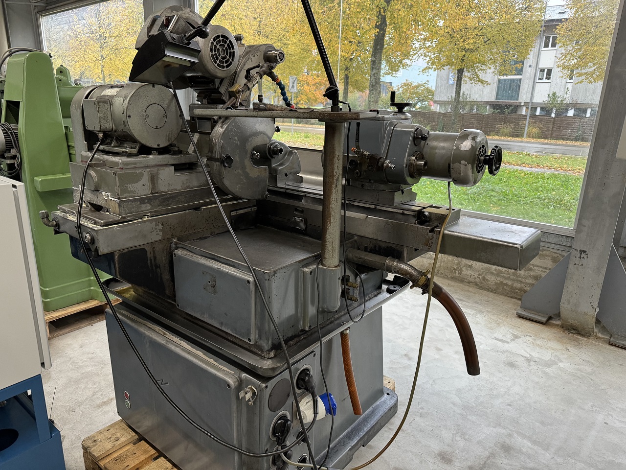 RECTIFIEUSE CYLINDRIQUE "TSCHUDIN" HTG-400