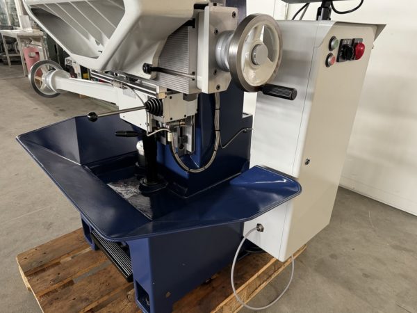 FRAISEUSE UNIVERSELLE "SCHAUBLIN" TYPE 13