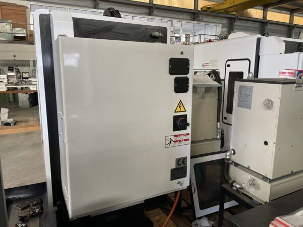 CENTRE D'USINAGE "MECTRON" TYPE MGH-251