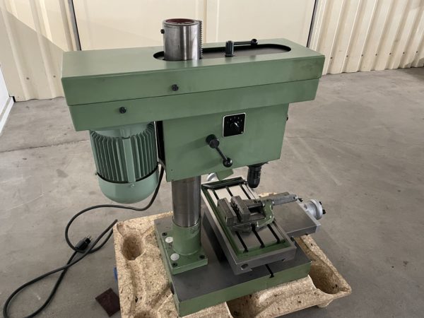 DRILLING MACHINE "ACIERA" TYPE 13