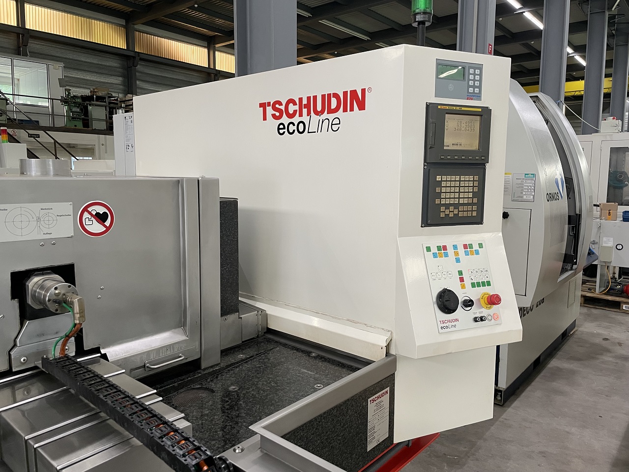 RECTIFIEUSE CENTERLESS "TSCHUDIN" ECOLINE 400 CNC
contrôle Fanuc 21i-MB unité de dressage Dr. Kaiser, 
Révision par Tschudin Suisse en 2017
Year 2006 RECTIFIEUSE CENTERLESS "TSCHUDIN" ECOLINE 400 CNC
contrôle Fanuc 21i-MB unité de dressage Dr. Kaiser, 
Révision par Tschudin Suisse en 2017
Year 2006