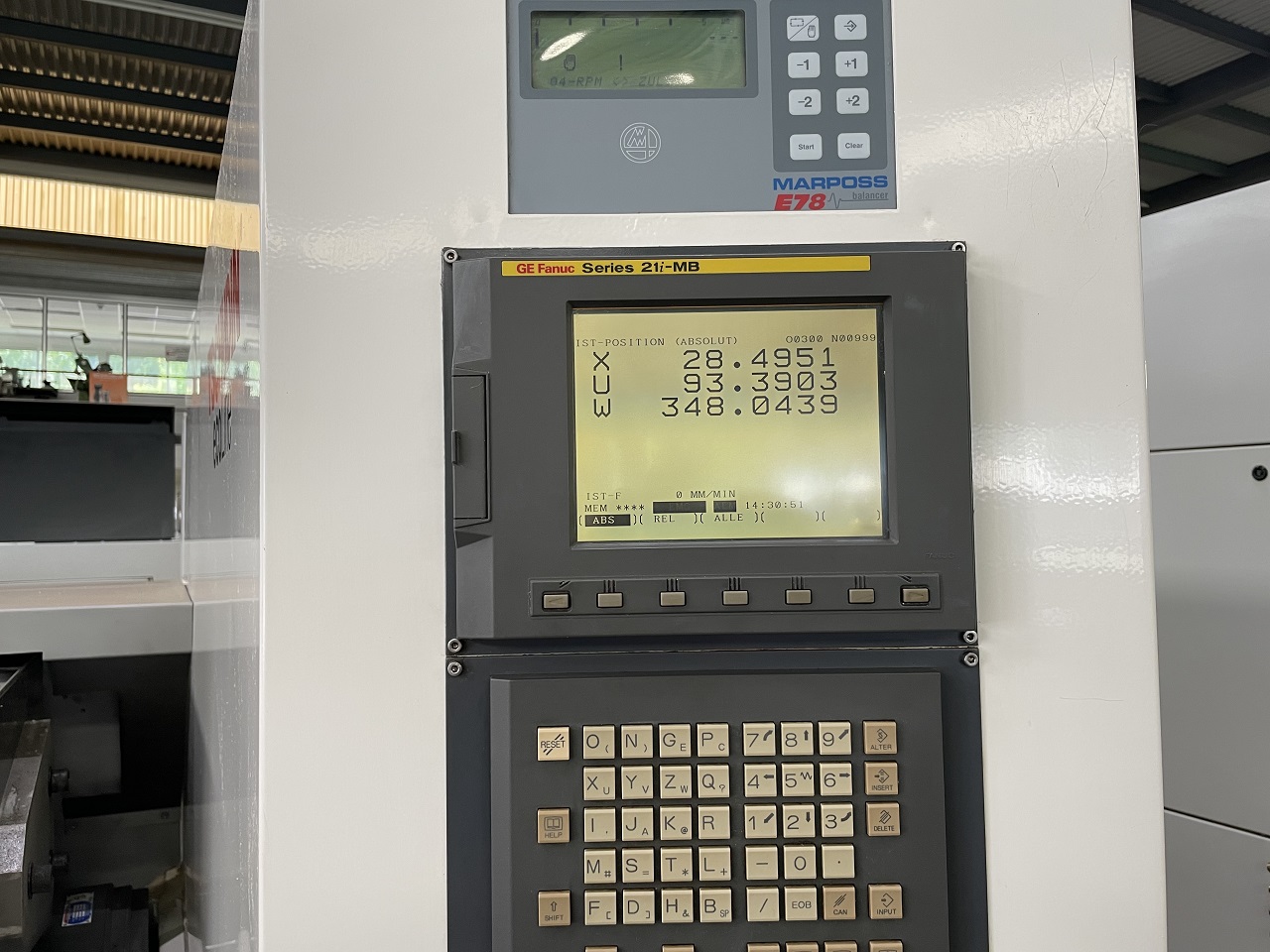 RECTIFIEUSE CENTERLESS "TSCHUDIN" ECOLINE 400 CNC
contrôle Fanuc 21i-MB unité de dressage Dr. Kaiser, 
Révision par Tschudin Suisse en 2017
Year 2006 RECTIFIEUSE CENTERLESS "TSCHUDIN" ECOLINE 400 CNC
contrôle Fanuc 21i-MB unité de dressage Dr. Kaiser, 
Révision par Tschudin Suisse en 2017
Year 2006