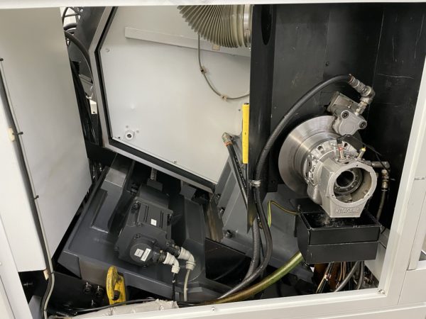CENTRE DE TOURNAGE ET FRAISAGE "MORI-SEIKI" TYPE NL1500-SMC