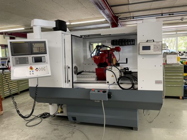 RECTIFIEUSE CYLINDRIQUE "STUDER" S36 CNC