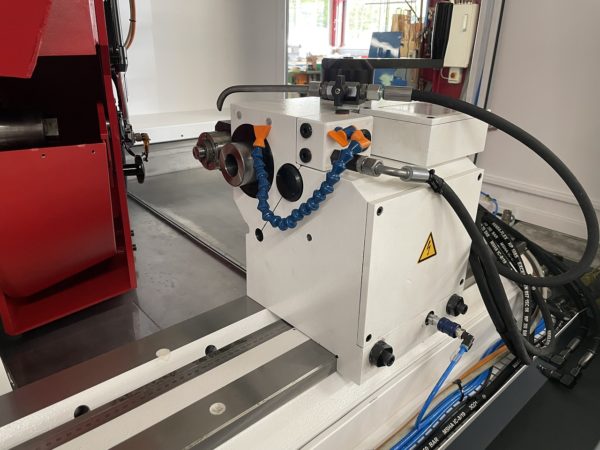 RECTIFIEUSE CYLINDRIQUE "STUDER" S36 CNC
