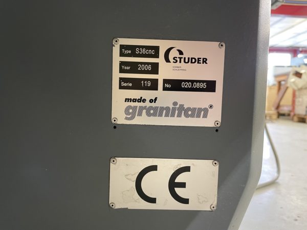 RECTIFIEUSE CYLINDRIQUE "STUDER" S36 CNC