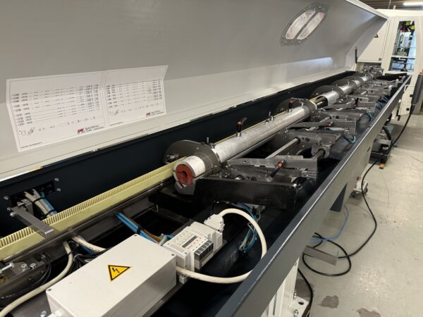 CENTRE DE TOURNAGE ET FRAISAGE "BUMOTEC" S-191FTL-PRM