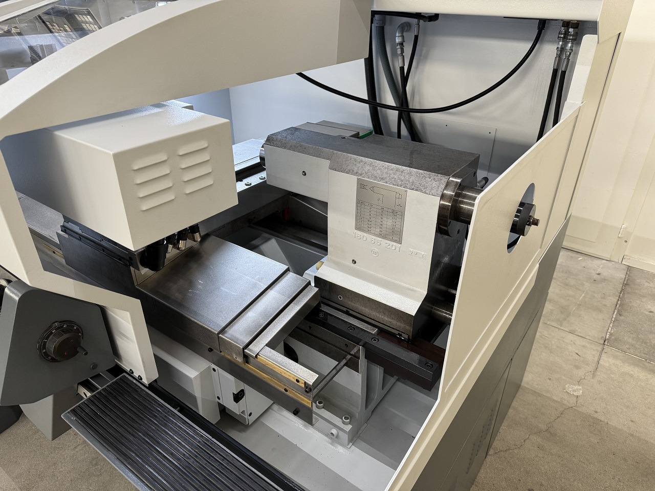 TOUR CCN "SCHAUBLIN" TYPE 180-CCN R-TM A2-6 TOUR CCN "SCHAUBLIN" TYPE 180-CCN R-TM A2-6