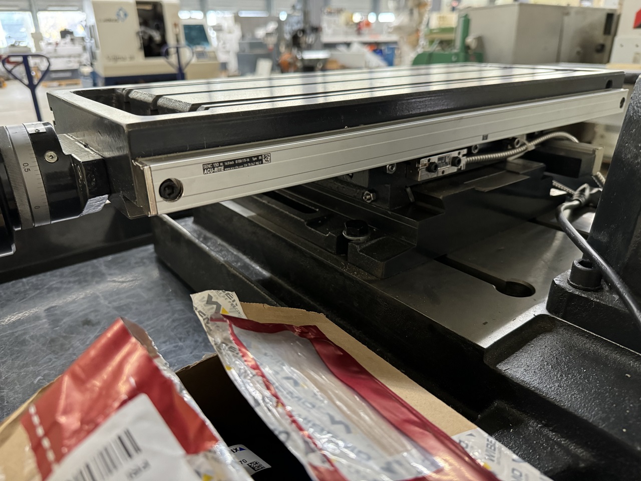 PERCEUSE FRAISEUSE "CINCINNATI" TYPE NFT-320 V PERCEUSE FRAISEUSE "CINCINNATI" TYPE NFT-320 V